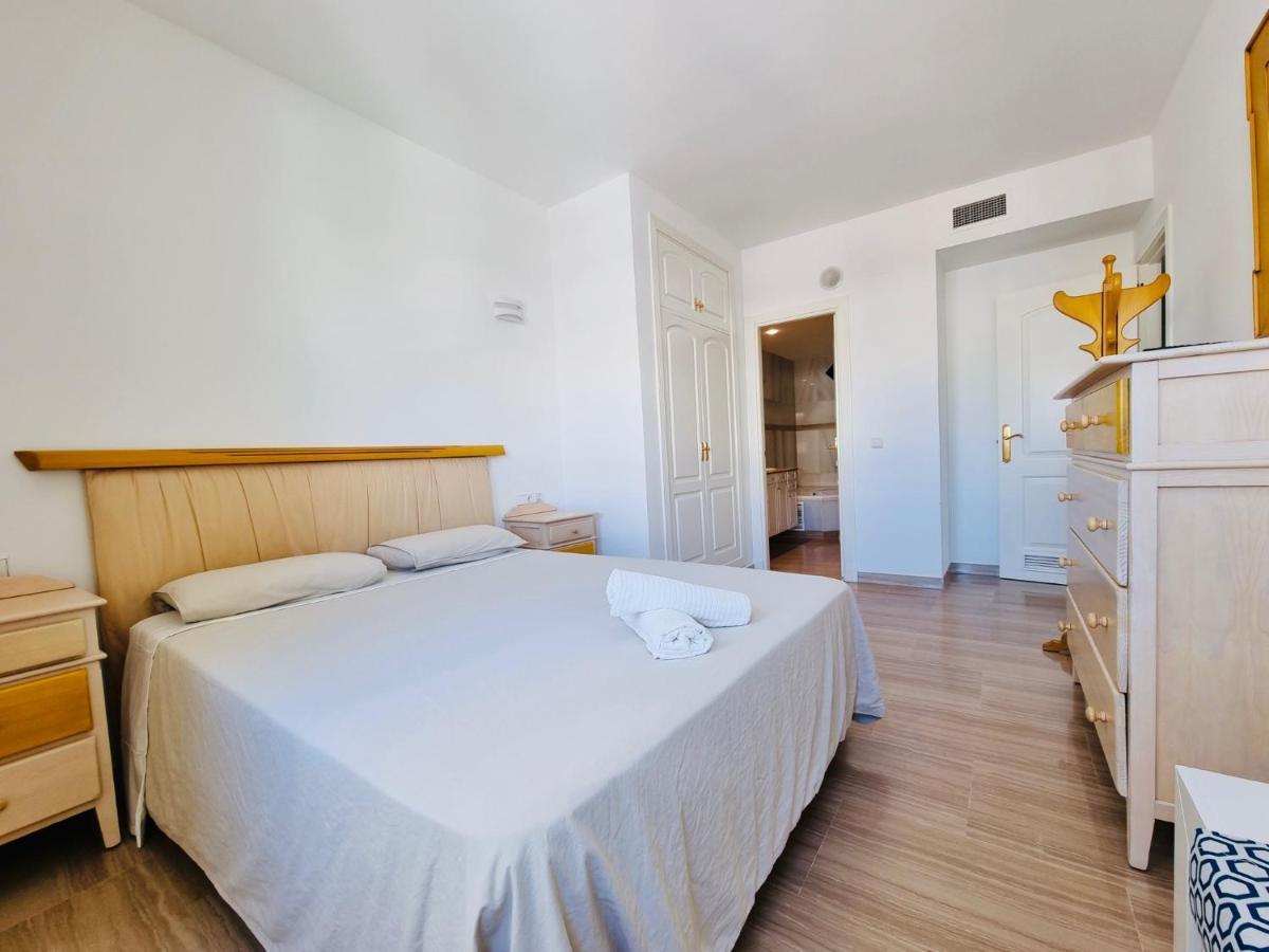 G&G Isla Marina Puerto Daire Benalmádena Dış mekan fotoğraf
